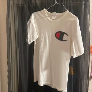 Champion Tee Size Medium